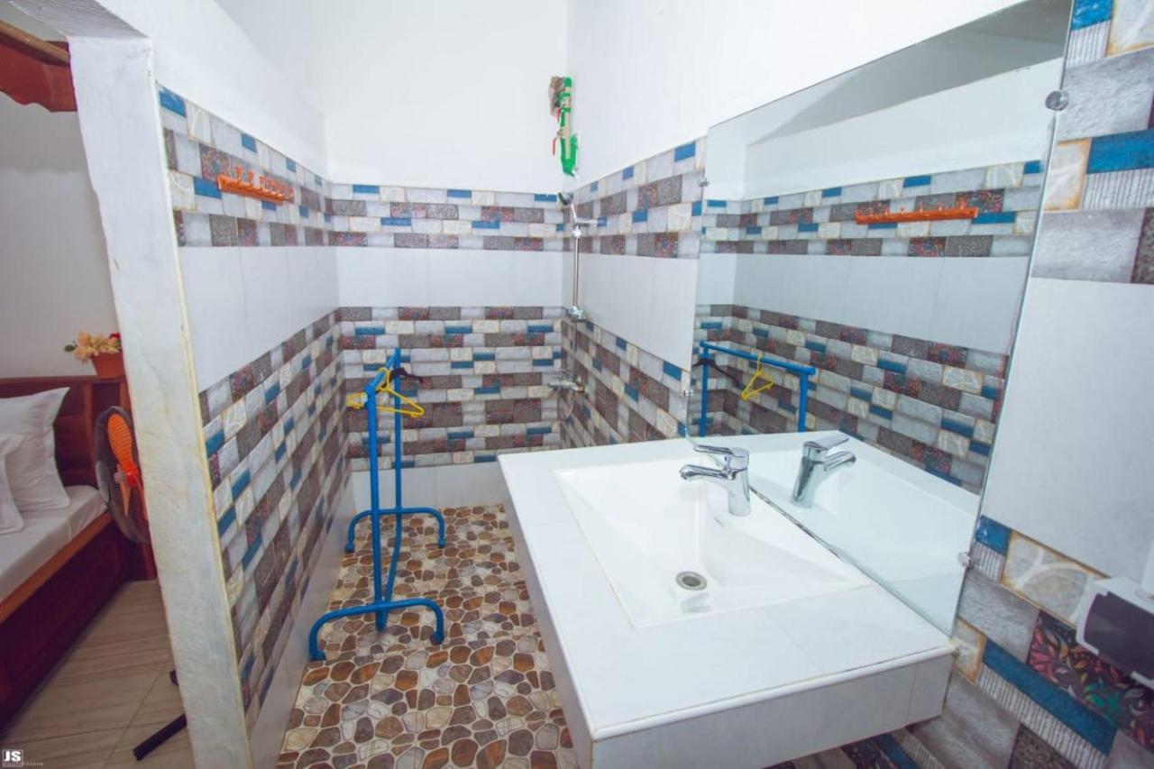 Hotel National Ambilobe 외부 사진